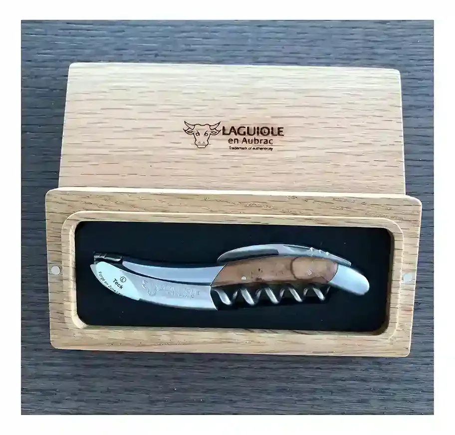 Tire-bouchon Laguiole en Aubrac sommelier bois inox forgé