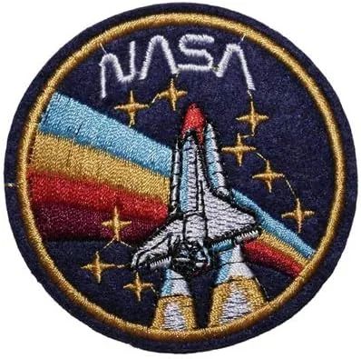 Patch brodé NASA fusée arc-en-ciel thermocollant veste sac