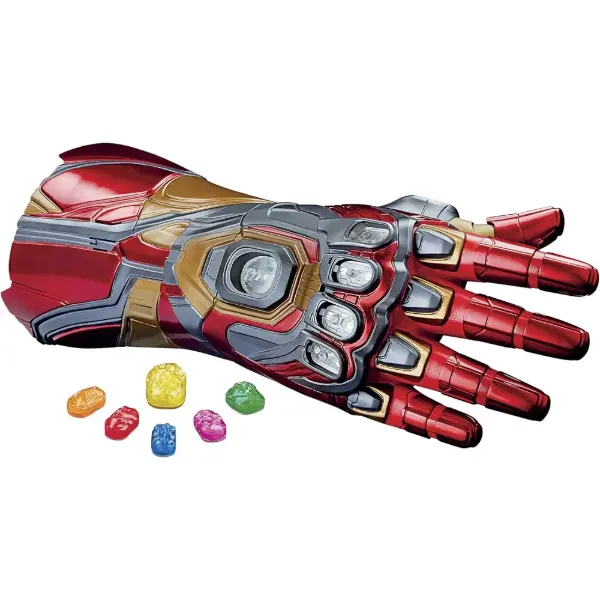 Nano Gantelet d'Iron Man de la gamme Marvel Legends avec les six Pierres de l'Infini lumineuses